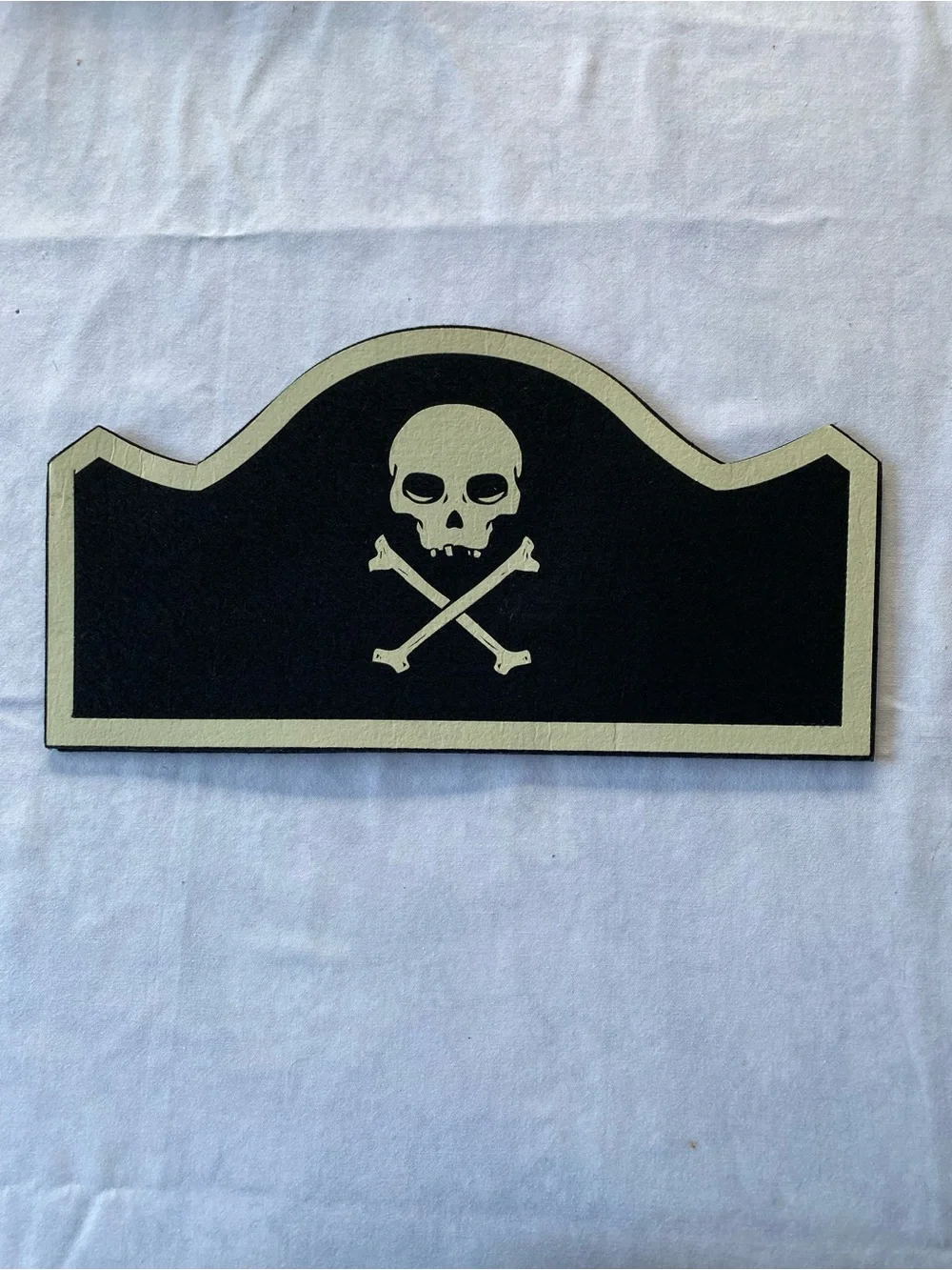 NWOT Kids Felt Pirate Hat